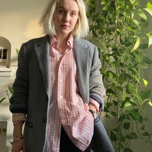 Vintage: Floral Embroidery Button Down